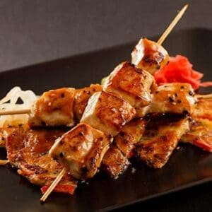 CHICKEN KEBABS IN HONEYSOY SAUCE